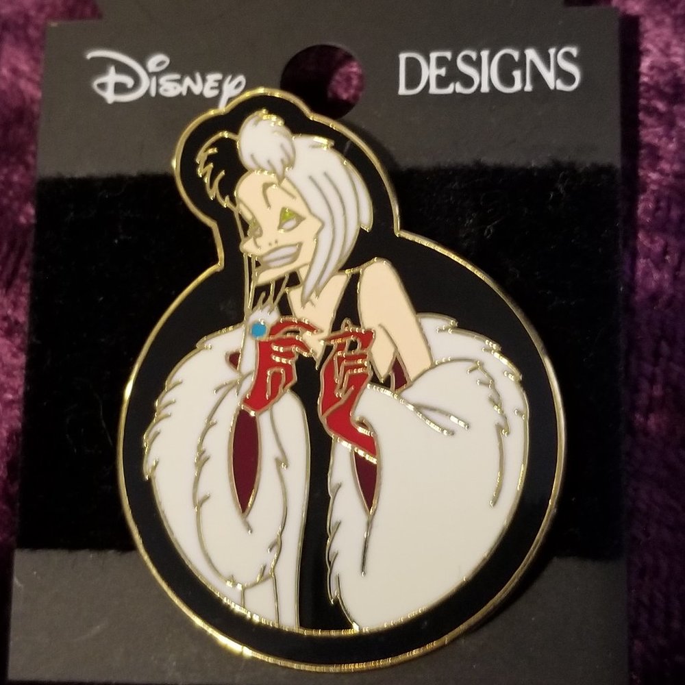 Disney World Cruella de Vil Enamel Pin Circa 90's